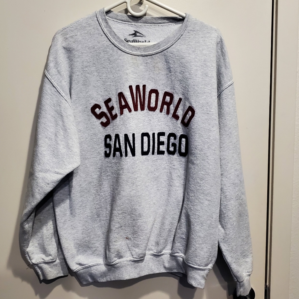 Sea World Sweat Shirt Large